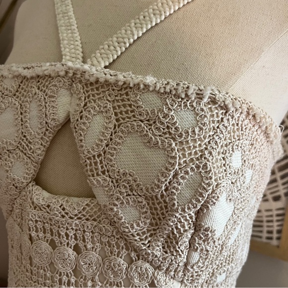 Stunning Crochet Lace Midi Dress - Picture 8 of 11